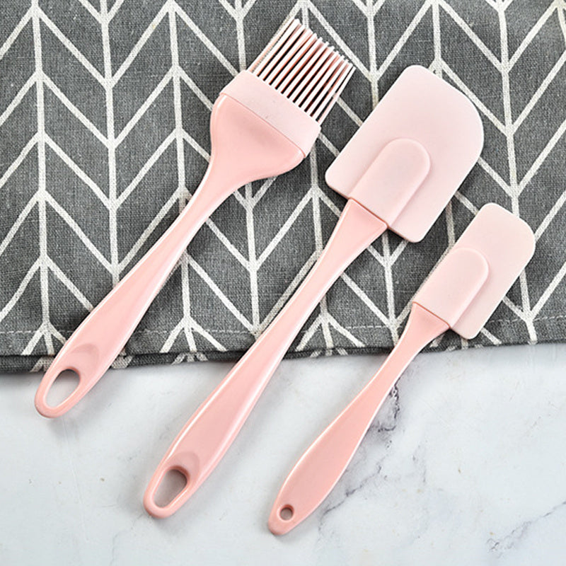 Whip, Spread & Bake with This Tool Set