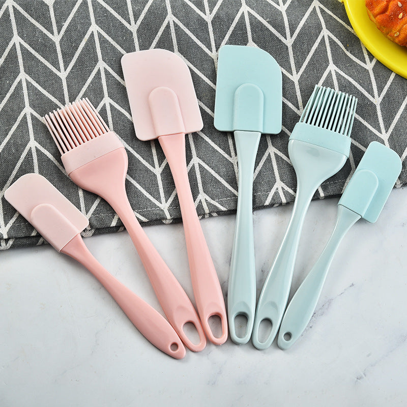 Whip, Spread & Bake with This Tool Set